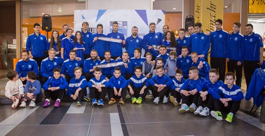 Rođendansko druženje s navijačima u TC Portanova