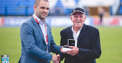 Nagrada čovjeku koji je desetljećima na stadionu