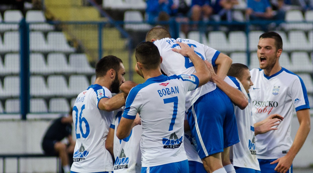 Rijeka potopila Dinamo!