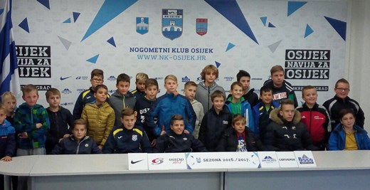 A LOPAR FC SZERENCSÉT KÍVÁNT