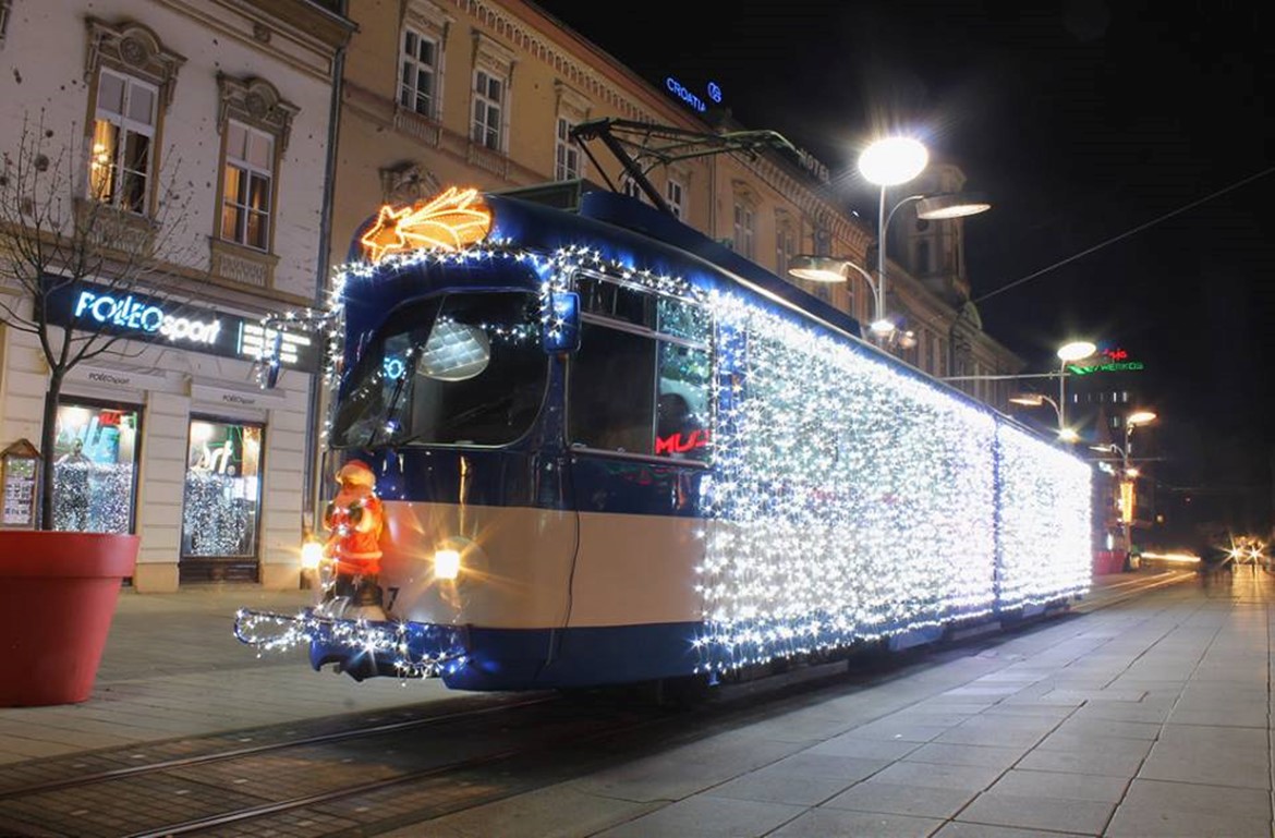 I Bijelo-plavi u Božićnom tramvaju