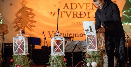 Barišić upalio adventsku svijeću