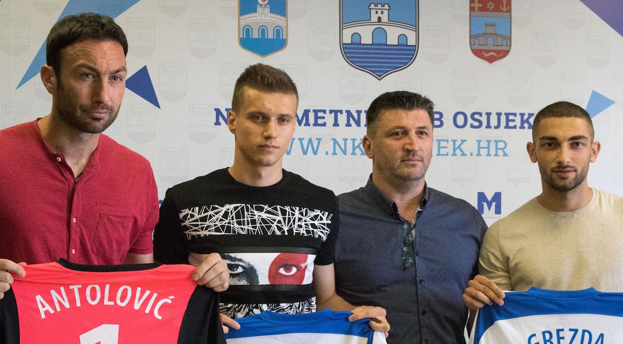 Bijelo-plavi sve jači i kompaktniji!