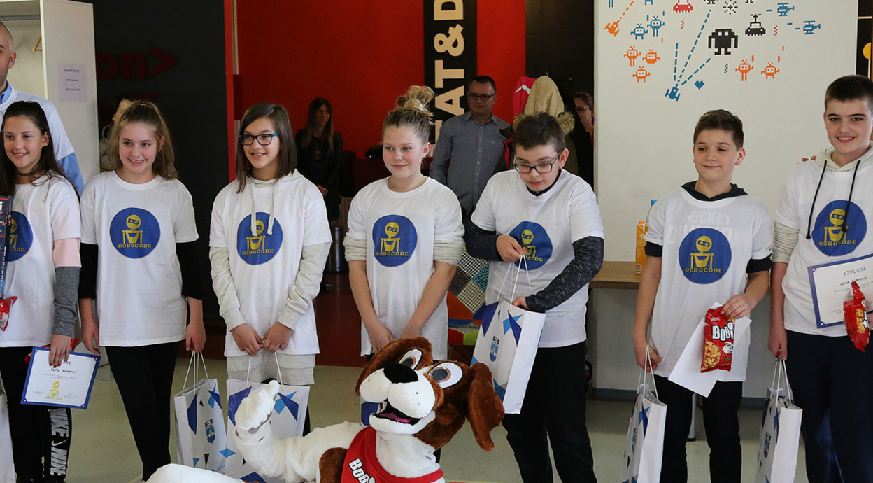 Hackathonom završen RoboCode projekt