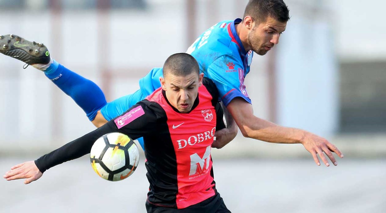 Ostali sasvim nedorečeni