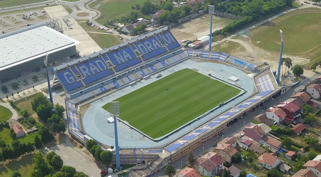 Dođite što prije na stadion!