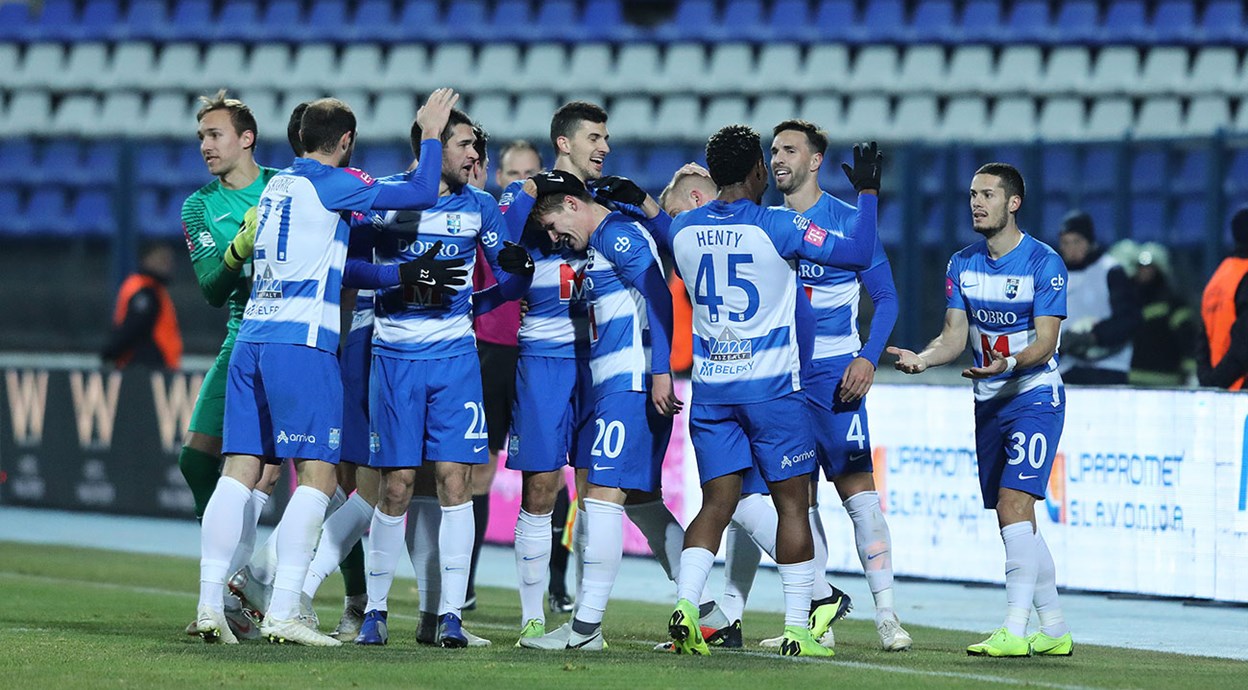 Sažetak: NK Osijek - HNK Hajduk