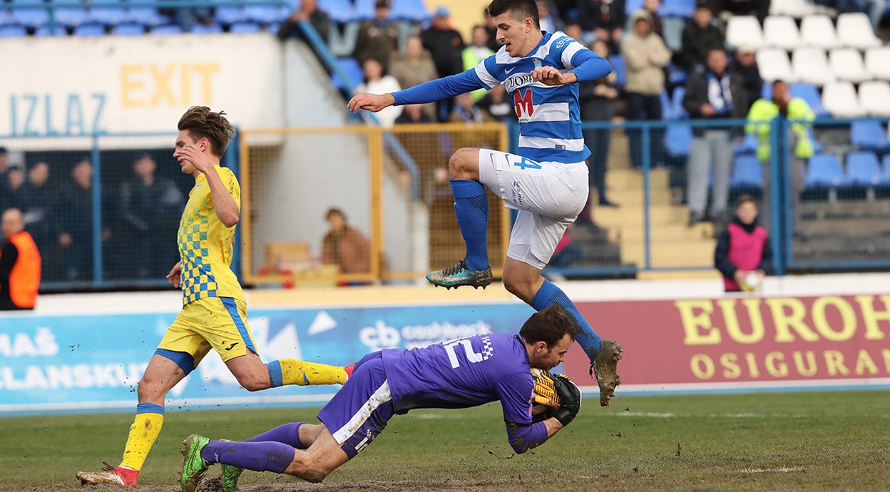 Milovićev gol i crveni karton
