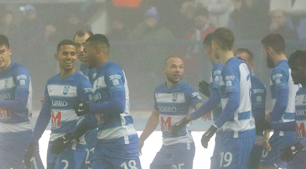 Sažetak: Osijek - Lokomotiva