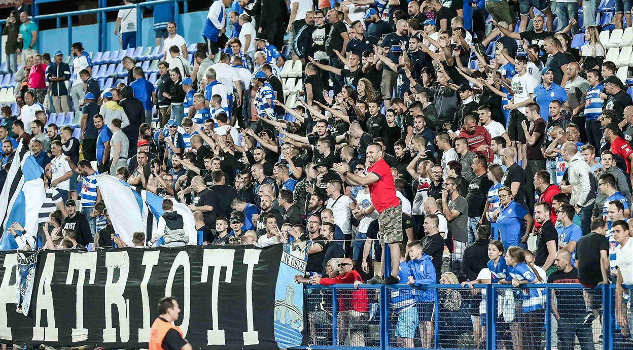 Podržimo Bijelo-plave u Varaždinu!