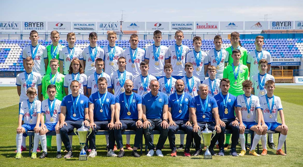 Okrunjena zlatna generacija