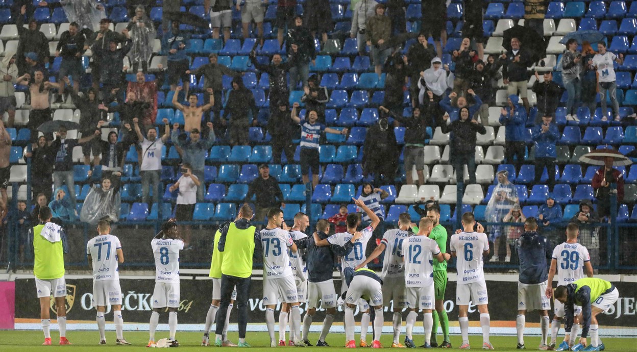 Zasluženi pljesak s tribina