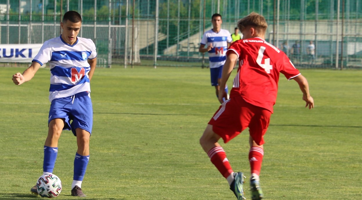 Juniori poraženi od Bayerna