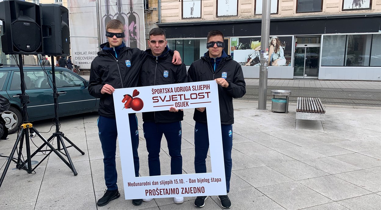 NK Osijek podržao “Dan bijelih štapova”