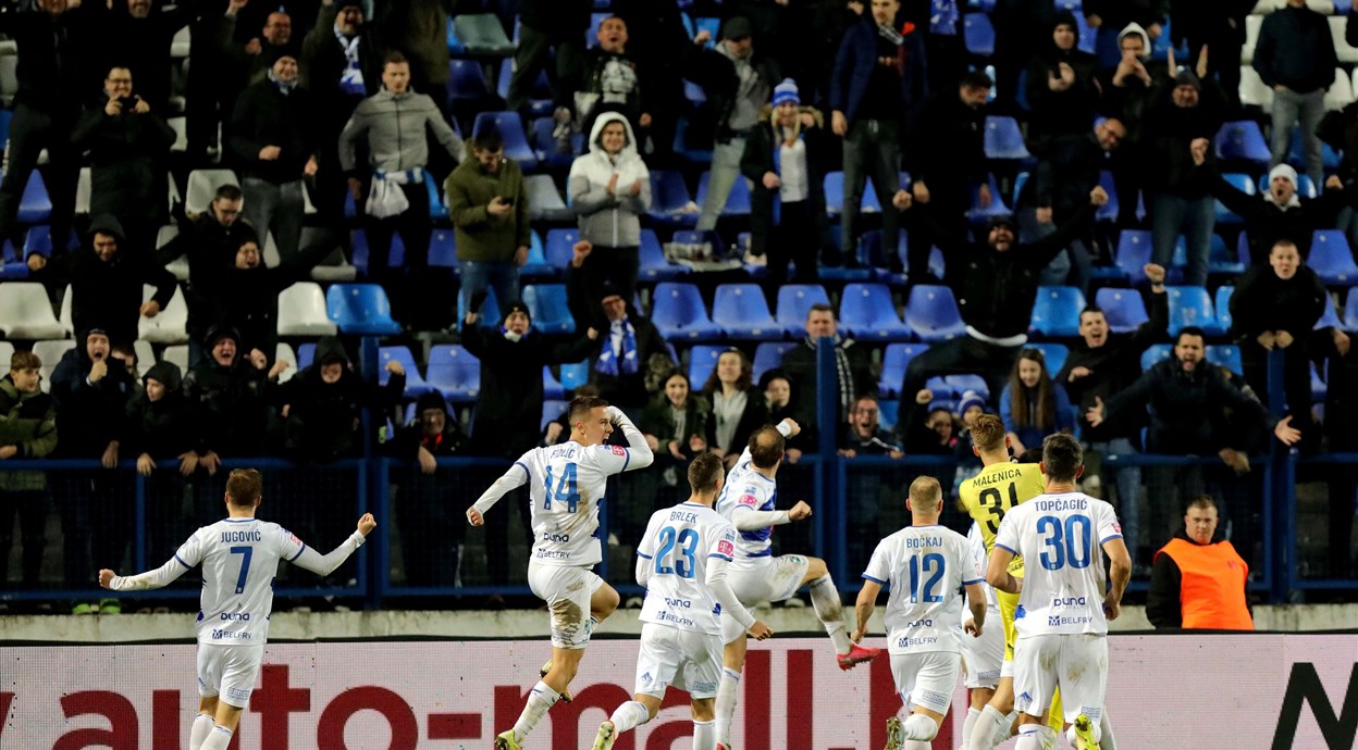 Stadion, kamp i borba za trofeje za 75 svjećica na rođendanskoj torti!