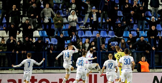 Stadion, kamp i borba za trofeje za 75 svjećica na rođendanskoj torti!