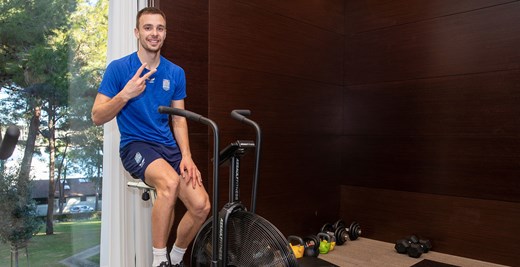 Nejašmić ostao sam u prostoriji za rehabilitaciju
