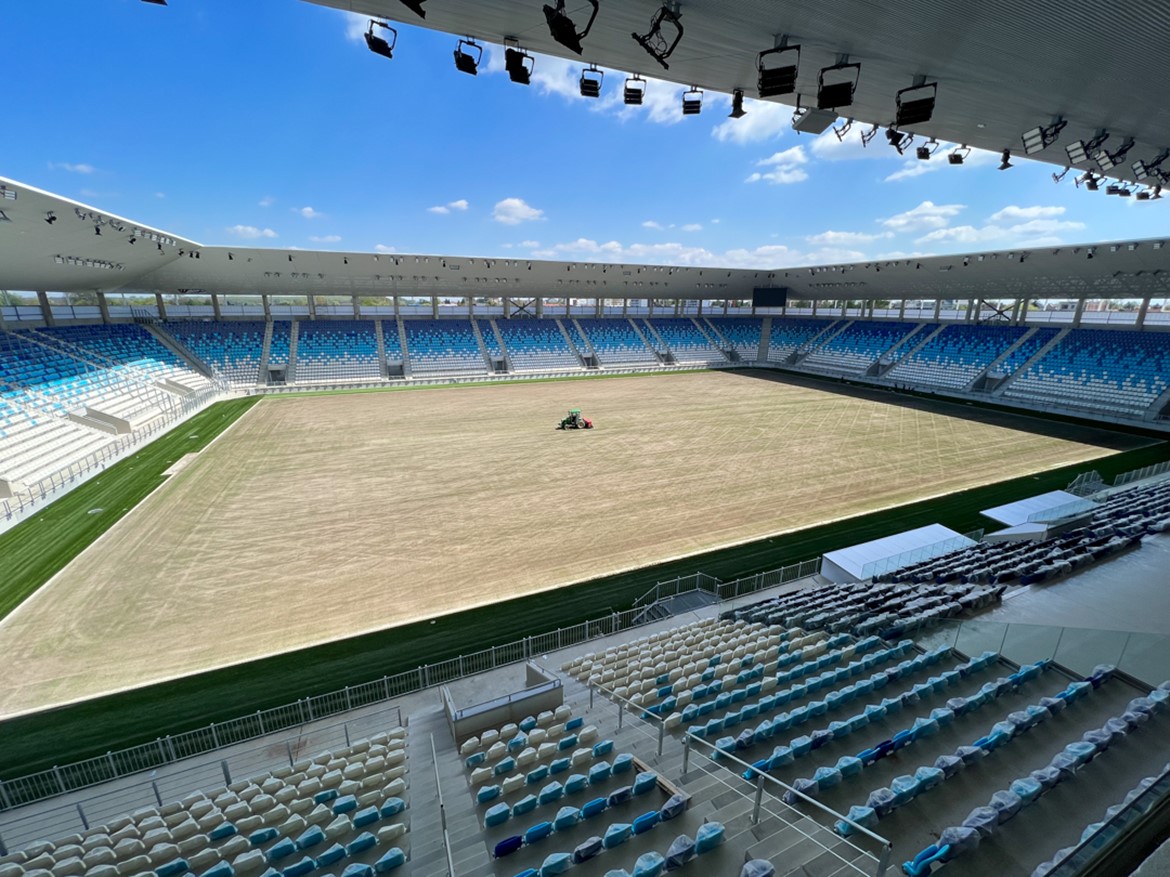 Na novom stadionu posijana trava