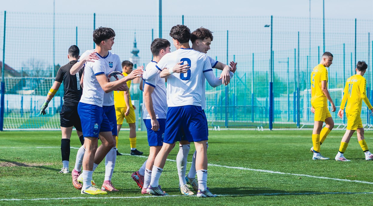 Kadeti sedmicom do polufinala Kupa!