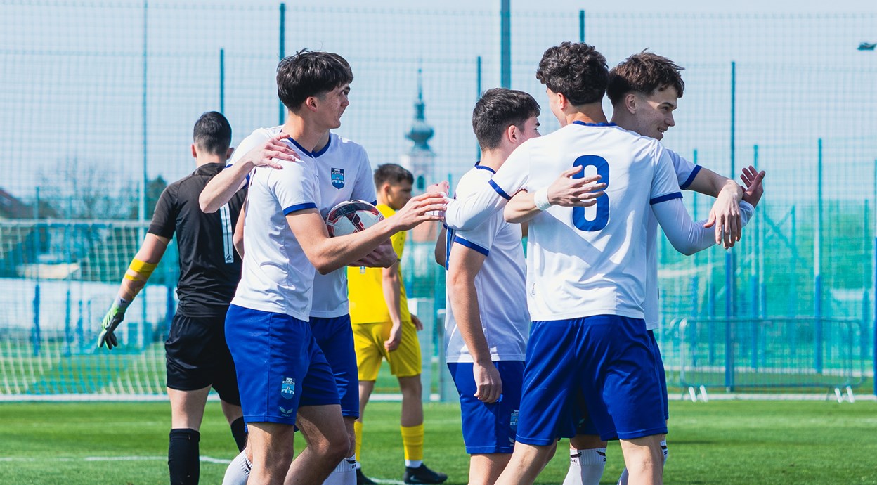 Pobjeda kadeta, remizirali juniori i pioniri