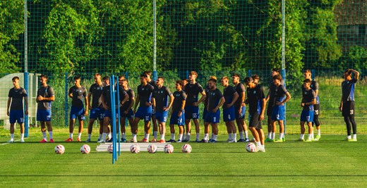 Bijelo-plavi odradili prvi trening pod Bessoneom