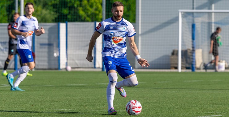 Roko Jurišić s longetom na stopalu