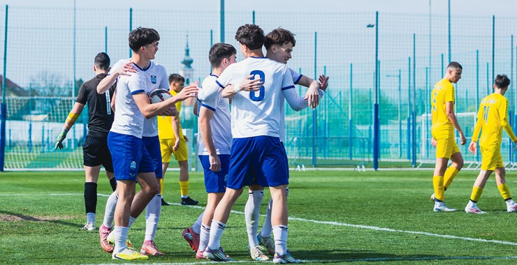 Kadeti sedmicom do polufinala Kupa!