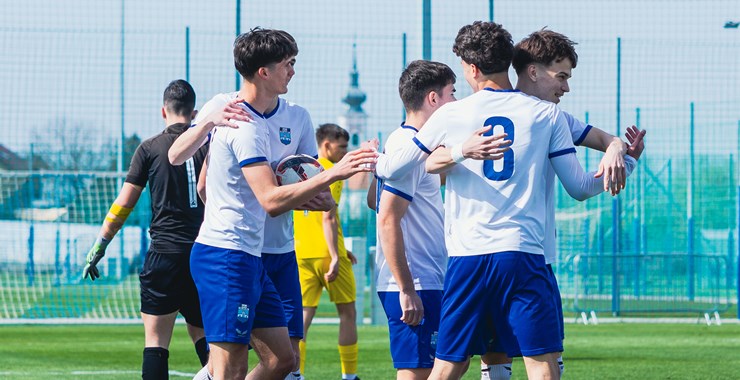 Pobjeda kadeta, remizirali juniori i pioniri